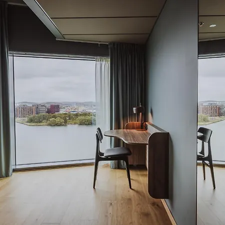 Clarion Hotel The Pier Gothenburg Exterior photo