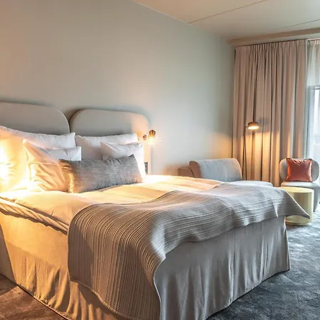 Clarion Hotel The Pier Gothenburg Exterior photo